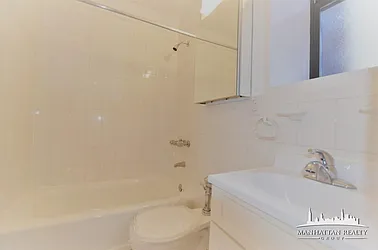 Rented by Manhattan Realty Group