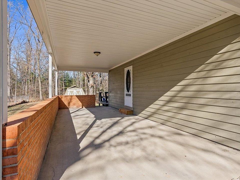 108 Briarwood Cir, Staunton, VA 24401 Zillow