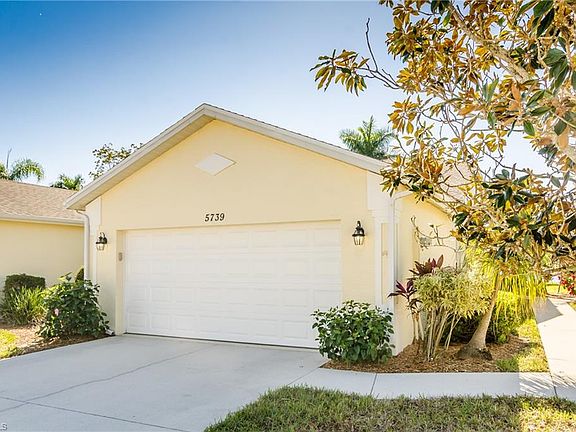 3rd image of 5739 Greenwood Cir