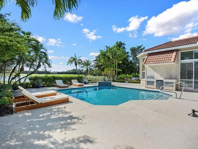 7557 Preserve Dr — Photo 20