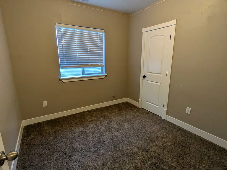 2304 S Alaska Ave — Photo 23