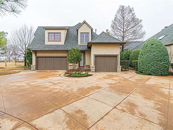 4th image of 5813 Columbine Way