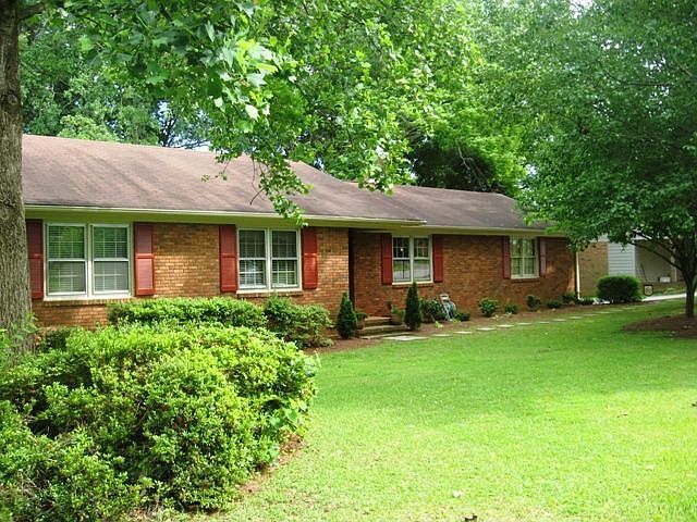 Lovely home on Cul-de-sac