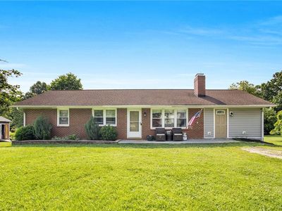 2725 Valleyspring Rd, Kernersville, NC, 27284