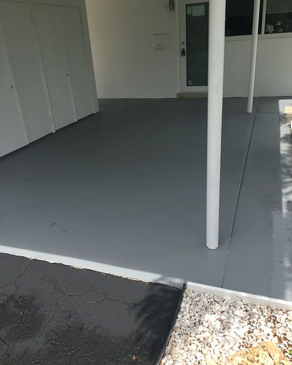2nd image of 2618 Sugarloaf Ln