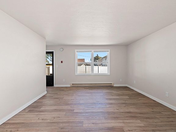 5th image of 2130 Elmview Dr APT C