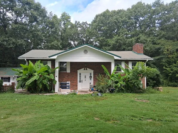 14 Haleys Cove Dr, Chickamauga, GA 30707