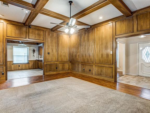 3rd image of 2606 Ramblewood Dr