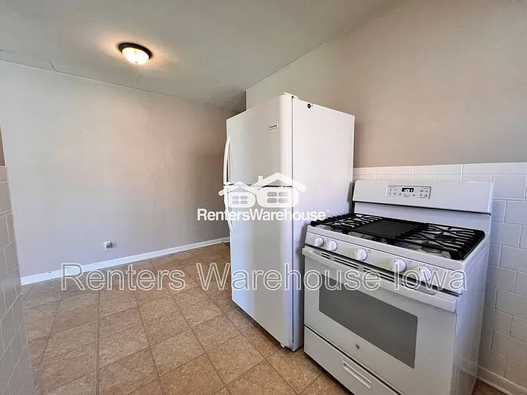 1144 Polk Blvd — Photo 6