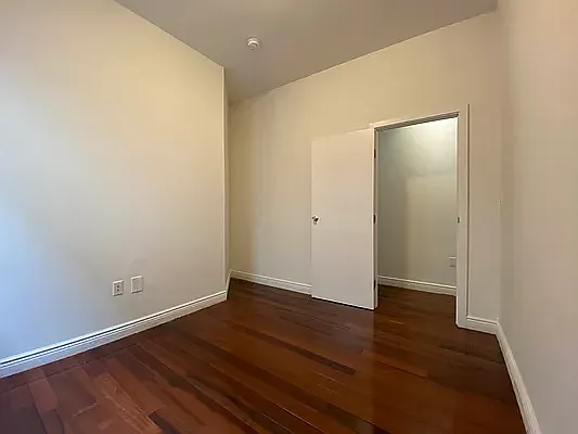 Rented by Portman Realty Corp | media 35