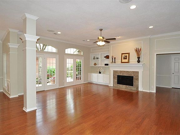 4th image of 3214 Hickory Brook Ln