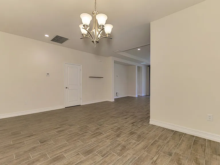 4400 Conchfish Ln — Photo 8