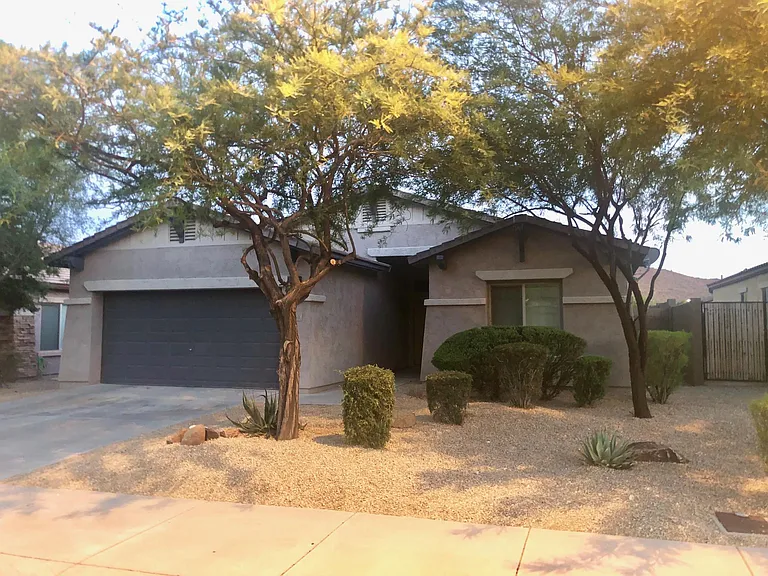 8469 W Quail Track Dr — Photo 3
