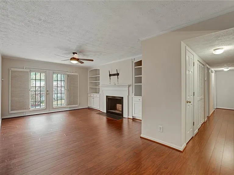 3513 Essex Ave #67 — Photo 4