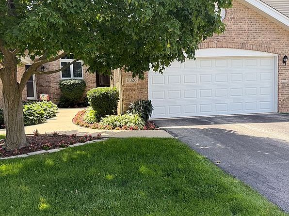 17326 Brook Crossing Ct
