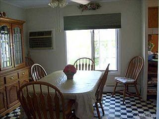 2nd image of 21 Surrey Ln