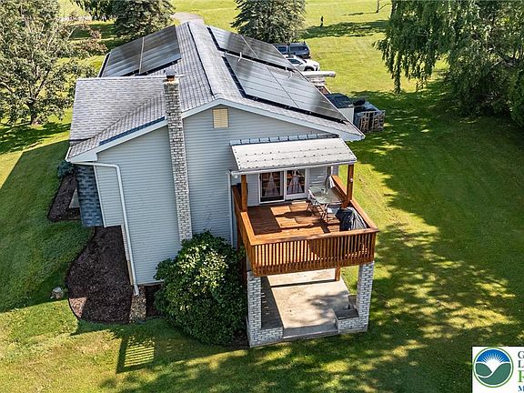 5th image of 12 Manor Ln