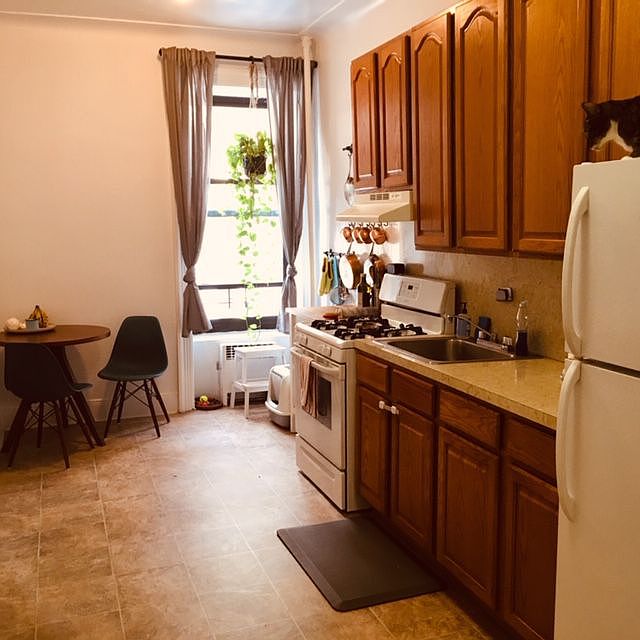 2nd image of 404 8th Ave APT 1D