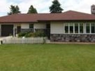 5931 Homestead Rd, Manitowoc, WI 54220