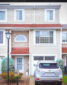 67 Doreen Dr, Staten Island, NY, 10303