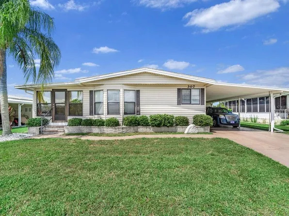 307 Avenue Of Dukes, Nokomis, FL 34275