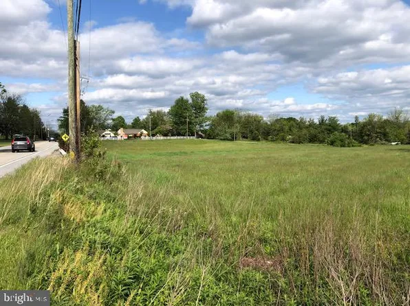 710 Pike Springs Rd, Phoenixville, PA 19460