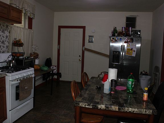 4th image of 8716 S Buffalo Ave