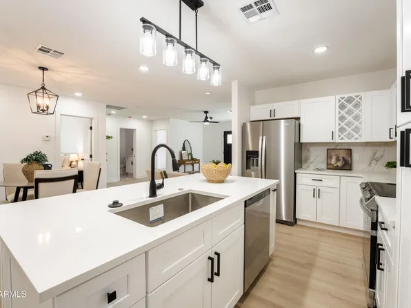 1425 E DIAMOND Street, Phoenix, AZ 85006