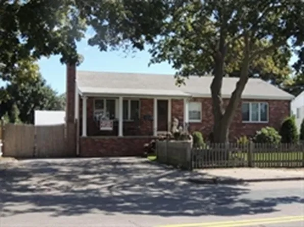 634 Nantasket Ave, Hull, MA 02045