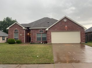 3213 Morning Dove Ln, Midlothian, TX 76065
