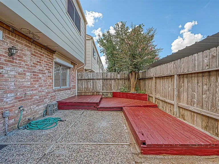 14179 Misty Meadow Ln — Photo 38
