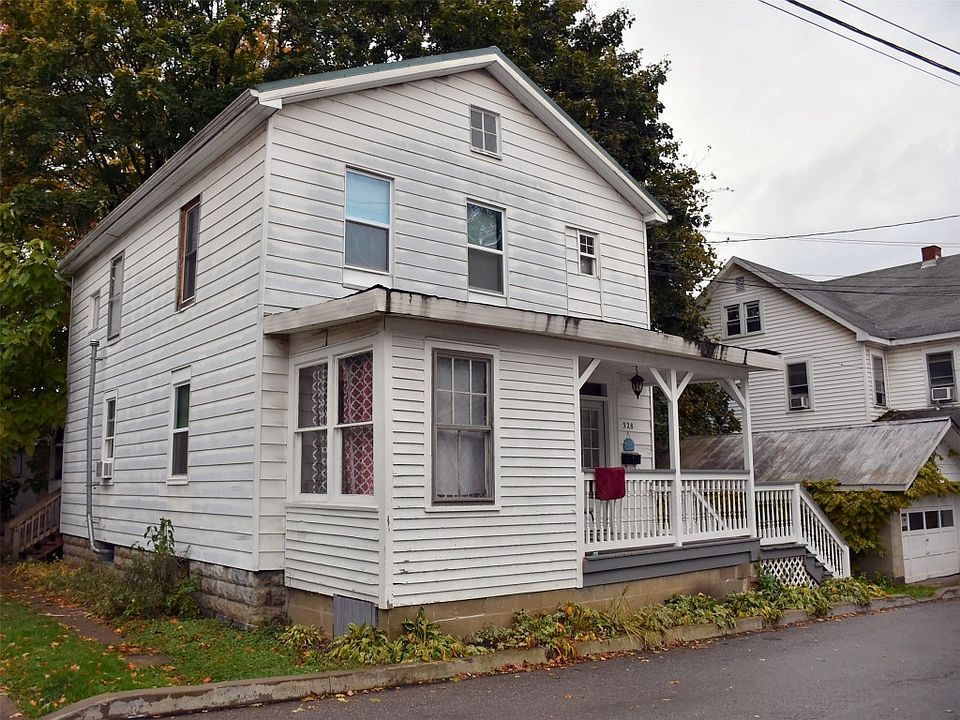 1st image of 328 Wallace St