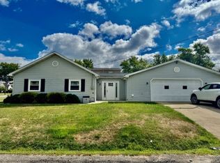 1927 W Washington St, New Castle, PA 16101