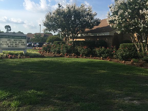 4th image of 4706 Ashbury Ln