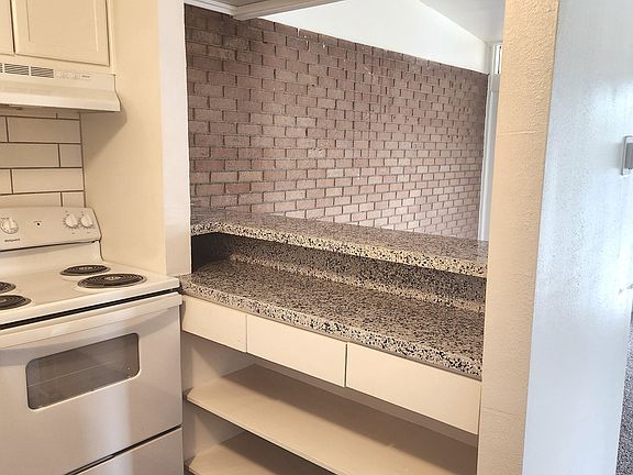2nd image of 20 W Adams Ave #20