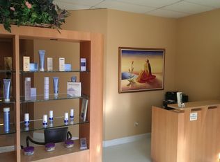 678 Broad Street, Shrewsbury, NJ 07702