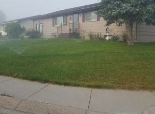 675 20th St, Gering, NE 69341