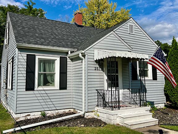 2nd image of 2619 13th Ave