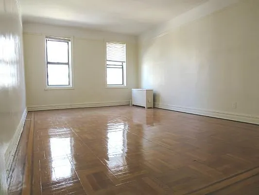 Rented by Aventana | media 9