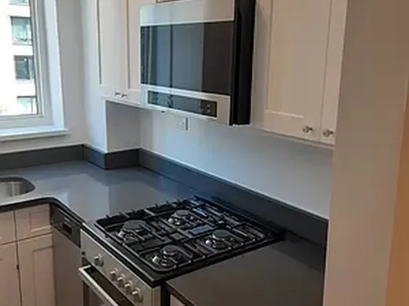 200 West 20th Street image 4 of 5