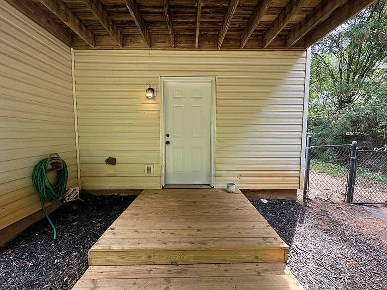 2975 Summit Ln — Photo 1