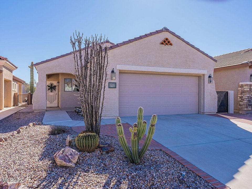 1st image of 515 W Calle Del Estribo
