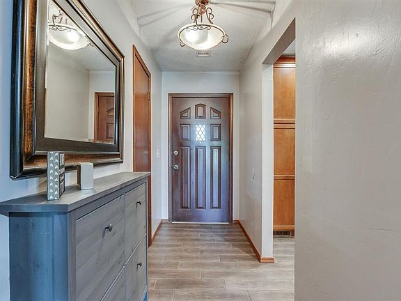 4th image of 11312 Ashford Dr