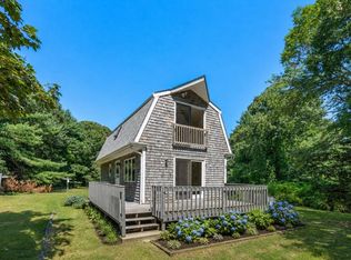 32 Acushnet Rd, Mattapoisett, MA 02739