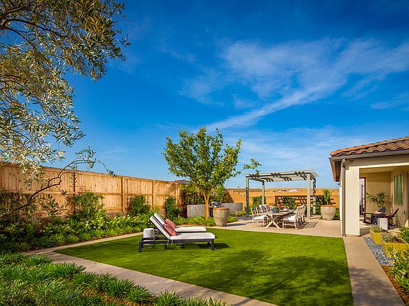 Birch Model Rear Yard