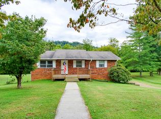 5529 Stoneleigh Rd, Knoxville, TN 37912