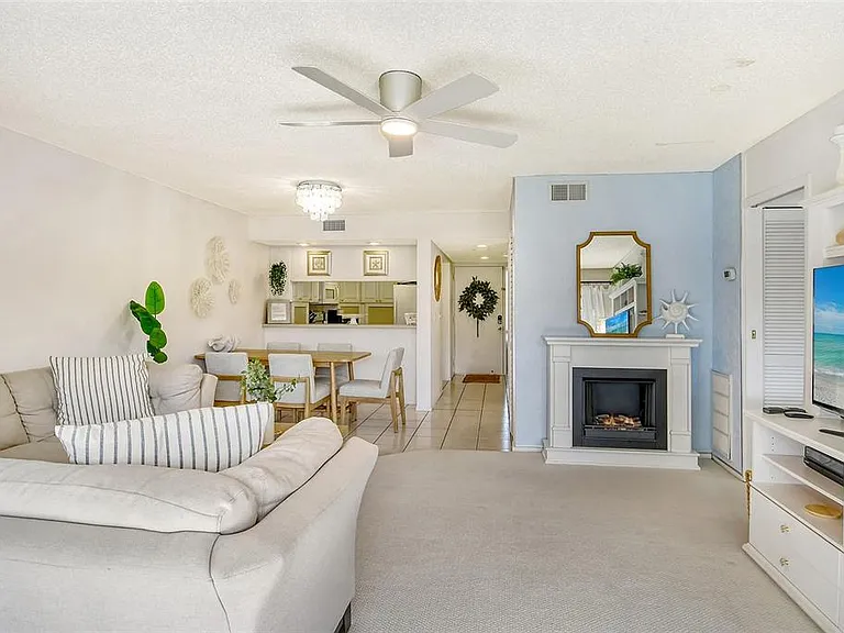 4616 Ringwood Mdw #20 — Photo 16