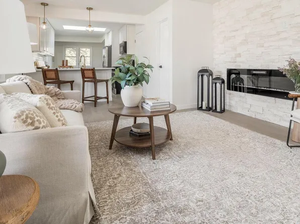 2285 North 166th STREET, Brookfield, WI 53005