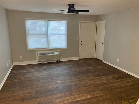 4th image of 81 Dove Valley Ln #81