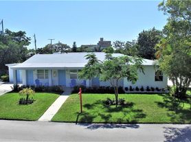 2400 Park Ave, Riviera Beach, FL